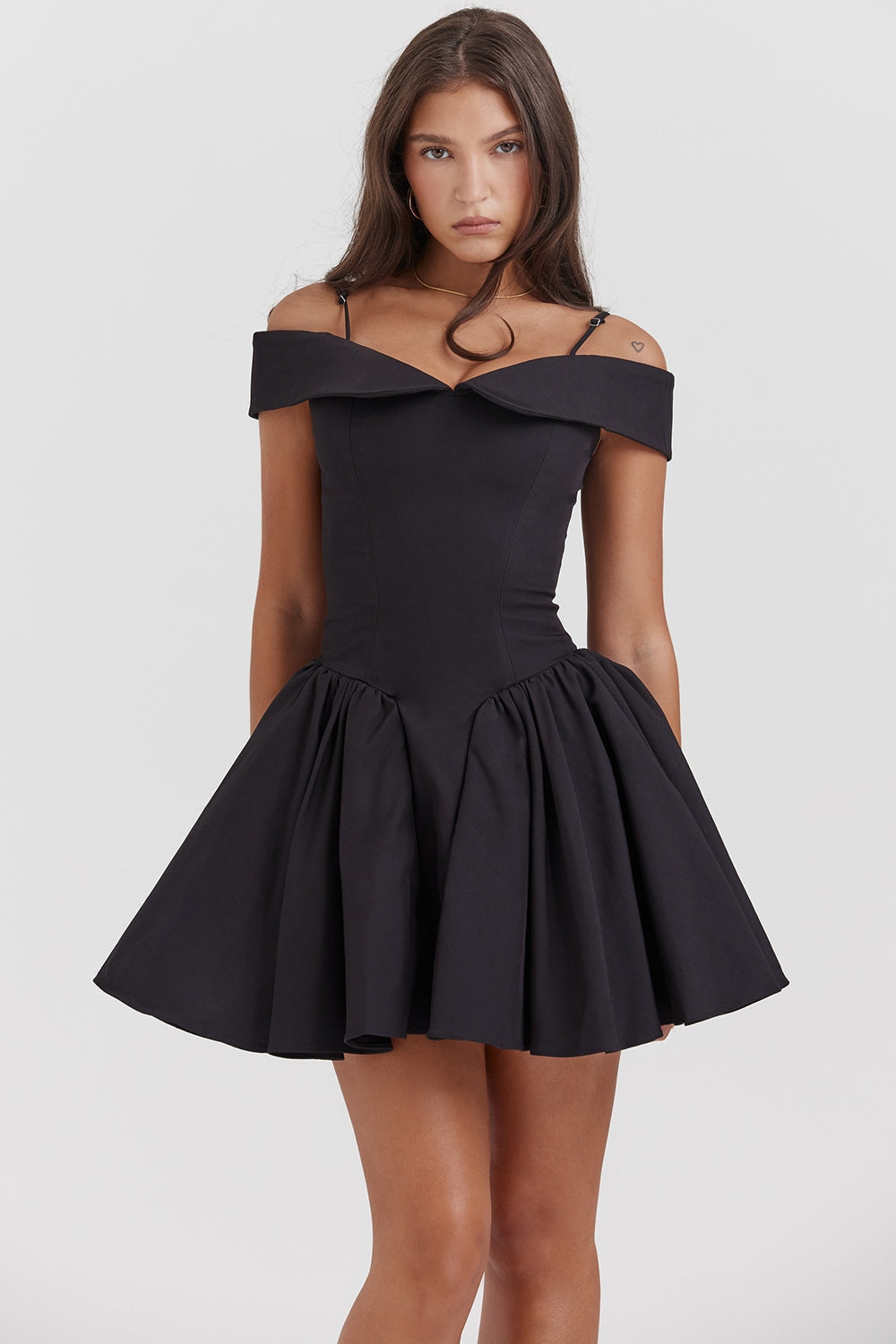 Vestido Corto Zara - Negro